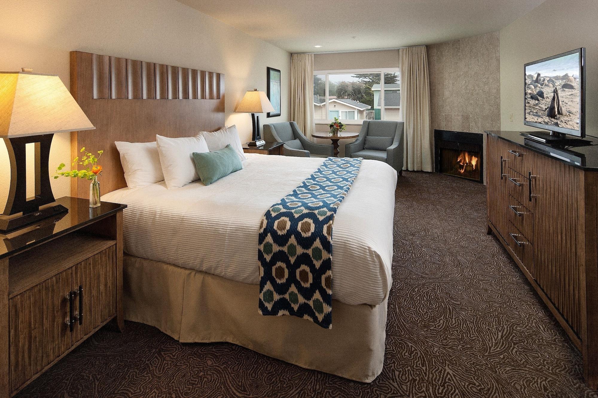 Cambria Landing Inn And Suites Eksteriør bilde