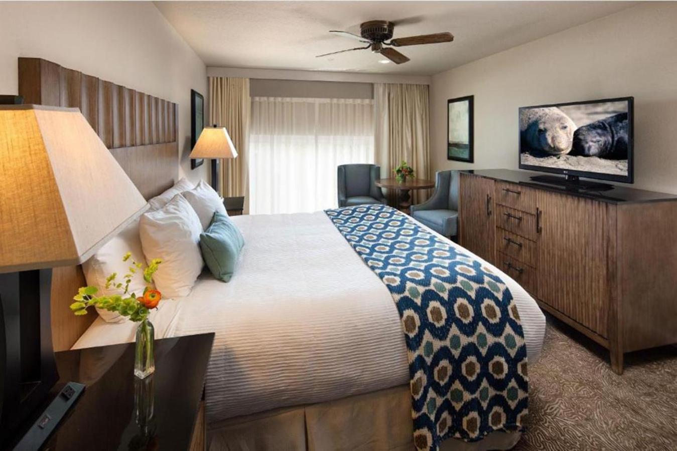 Cambria Landing Inn And Suites Eksteriør bilde