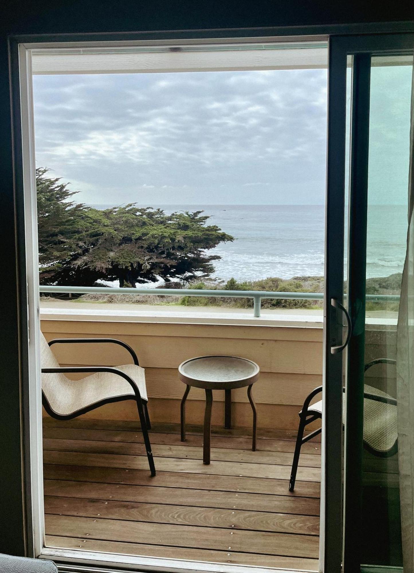 Cambria Landing Inn And Suites Eksteriør bilde