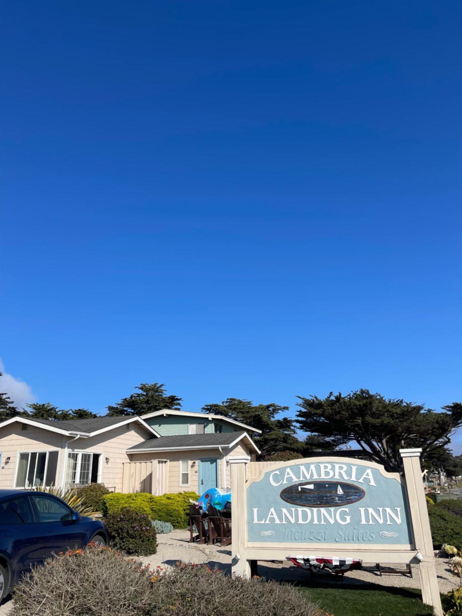Cambria Landing Inn And Suites Eksteriør bilde