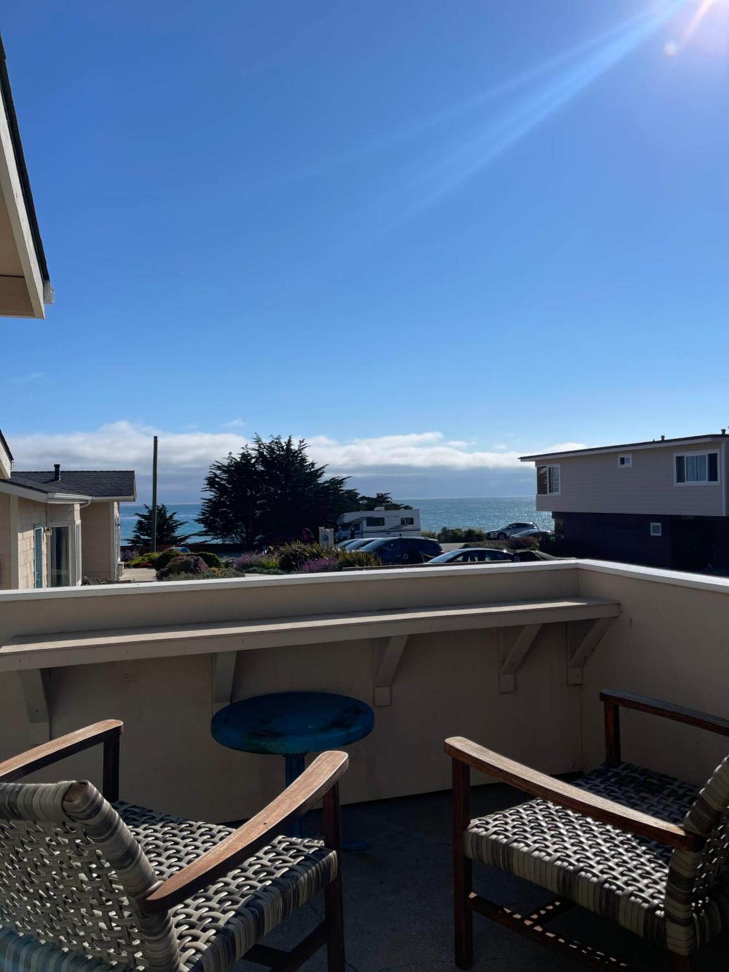 Cambria Landing Inn And Suites Eksteriør bilde